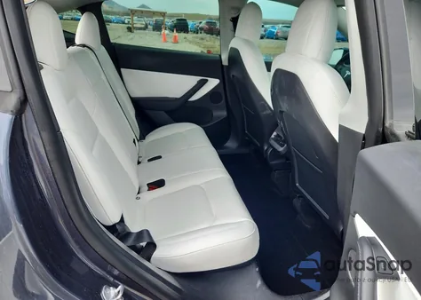 2022 Tesla Model Y from USA, damaged, VIN 7SAYGDEE3NF360417